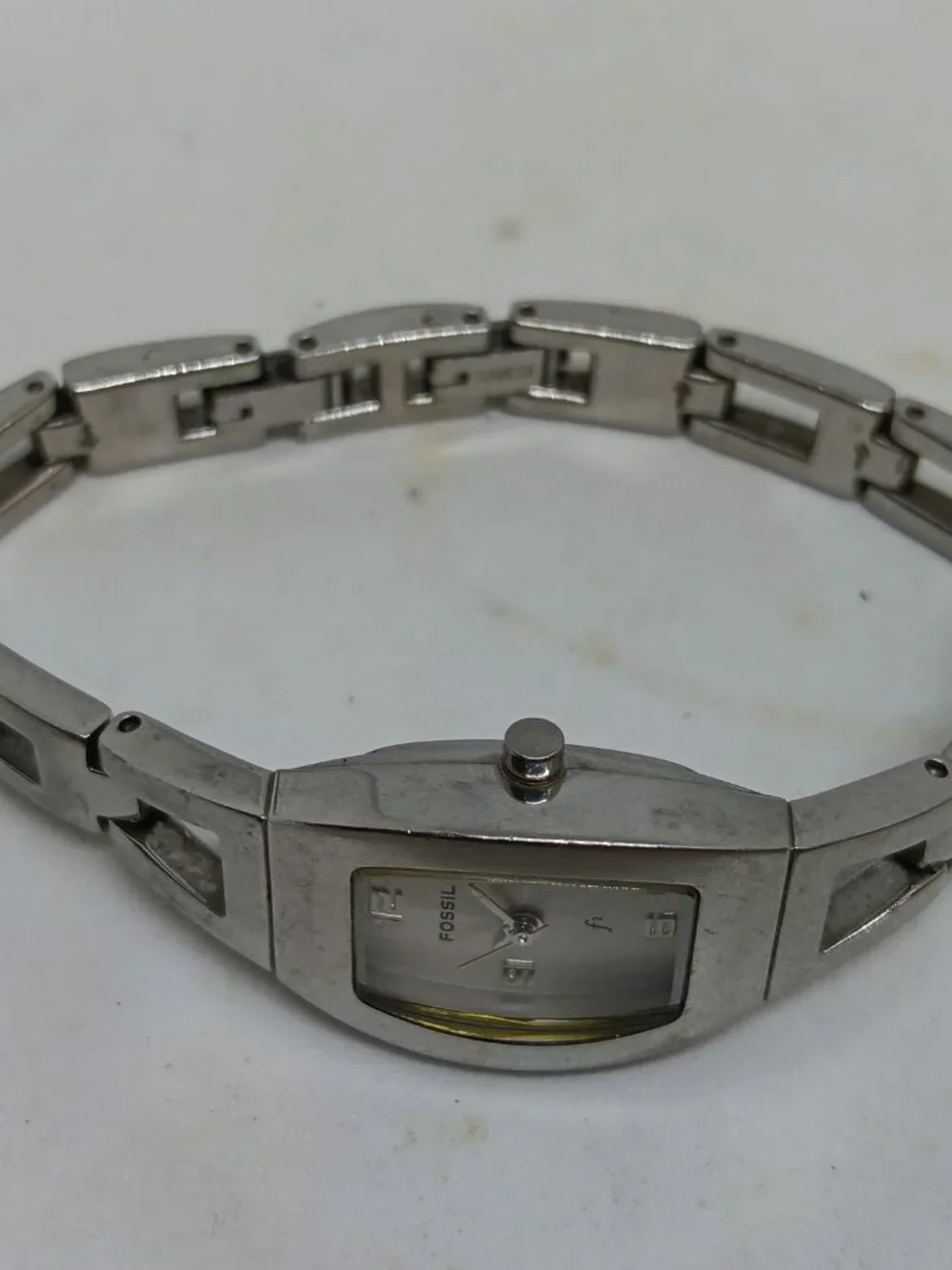 VINTAGE 2000s Fossil f2 ES-9381 Women's 17 x 25mm Stainless Steel Tonneau Watch